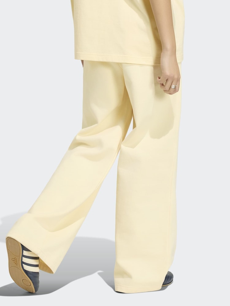adidas Originals Yellow Essentials Wide Leg Pant Fleece - Image 2 of 6 adidas Originals Yellow Essentials Wide Leg Pant Fleece - Image 2 of 6