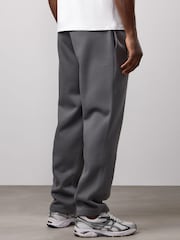 Pilka - Gym King Fundamental Fleece Linear Straight Leg Joggers - 2 paveikslėlis iš 4