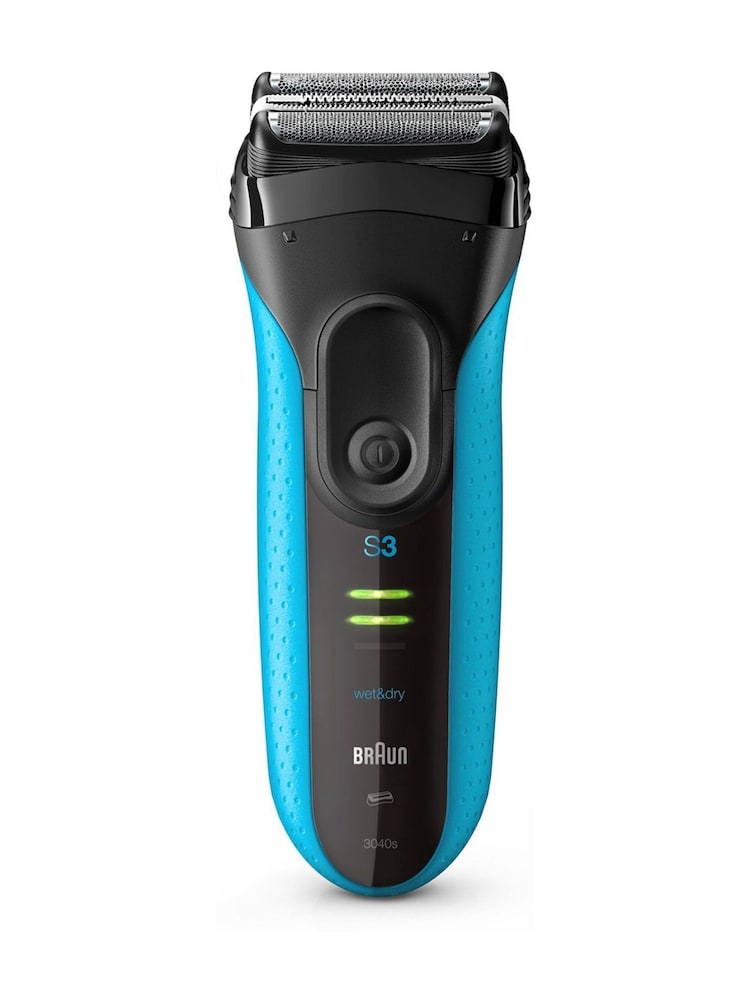 Braun Series 3 ProSkin 3040s Rechargable Wet/Dry Electric Shaver - Image 1 of 4