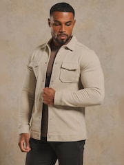 لون طبيعي - سترة خفيفة تويل جيرسيه بقصّة تُبرز العضلات من Tailored Athlete - صورة 1 من 7