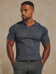 Grau - Tailored Athlete Muscle Fit Open Collar Knitted Polo Shirt - Bild 1 von 6
