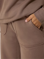 Brązowy - PixieGirl Petite Wide Leg Joggers - Obraz 4 z 5