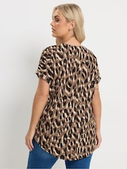 Yours Curve Brown Textured Leopard Print Notch Neck Top - Image 3 of 4