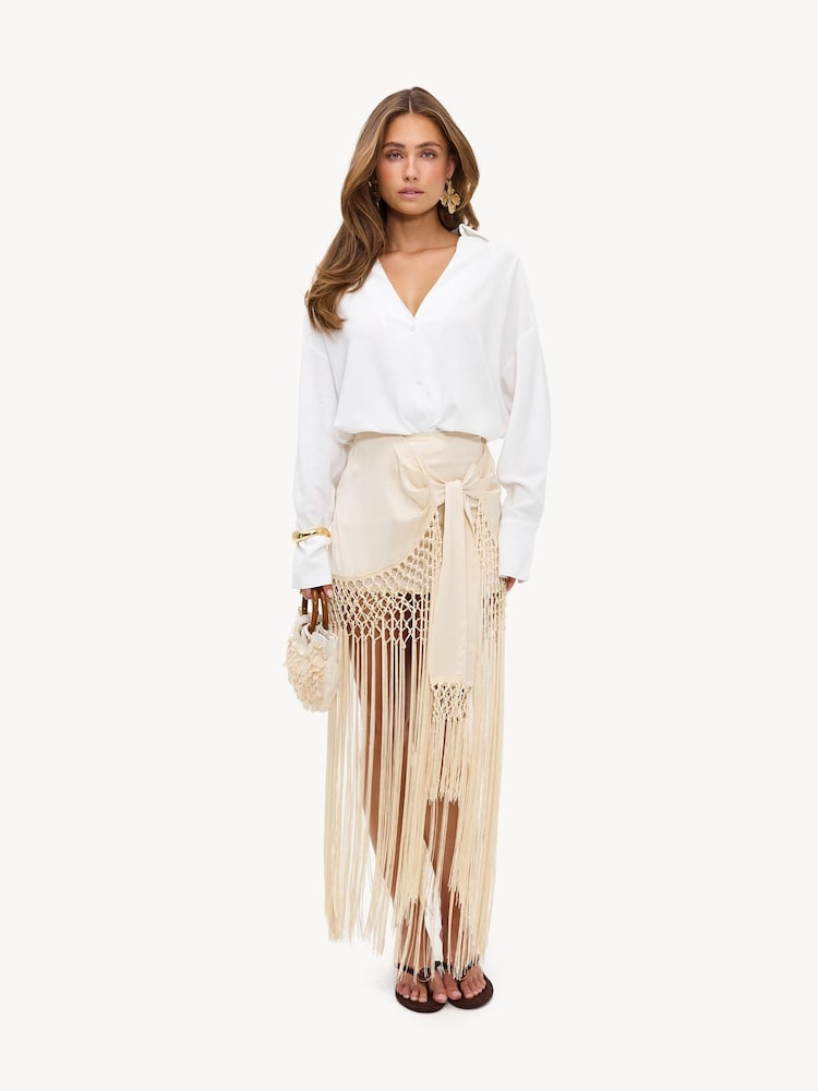 LOAVIES White Whisper Soft V-Neck Blouse - Image 4 of 4 LOAVIES White Whisper Soft V-Neck Blouse - Image 4 of 4