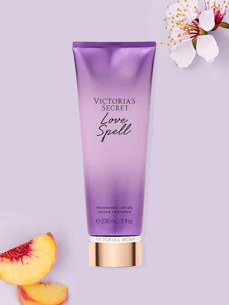 Victoria's Secret Love Spell Body Lotion 236ml - Image 1 of 2 Victoria's Secret Love Spell Body Lotion 236ml - Image 1 of 2