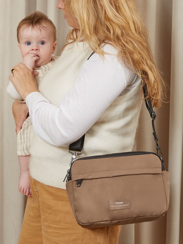 Finnson Mocha Frida Stroller Organiser with Stroller clips - Image 2 of 5