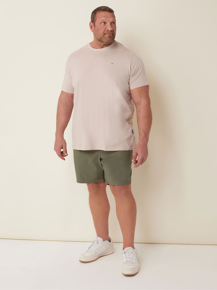 BadRhino Big & Tall Green Stretch Elasticated Waist Chino Shorts - Image 2 of 4 BadRhino Big & Tall Green Stretch Elasticated Waist Chino Shorts - Image 2 of 4