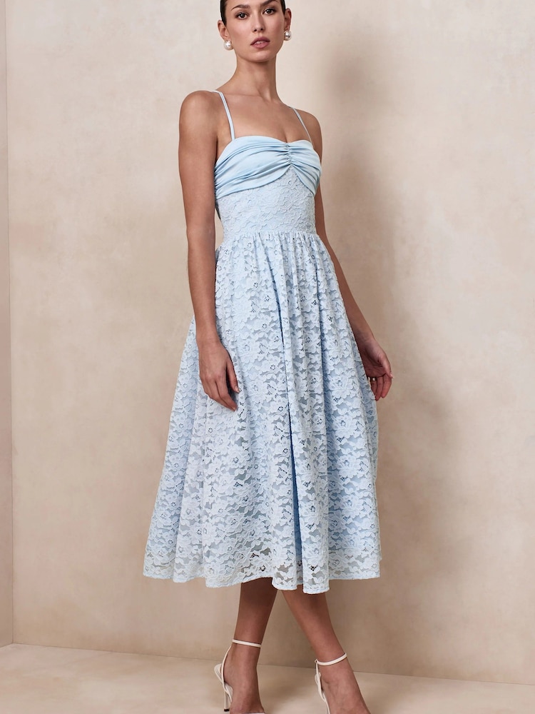 Club L London Blue Gloriana | Powder Lace Sweetheart-Neck Midi Dress - Image 2 of 4 Club L London Blue Gloriana | Powder Lace Sweetheart-Neck Midi Dress - Image 2 of 4