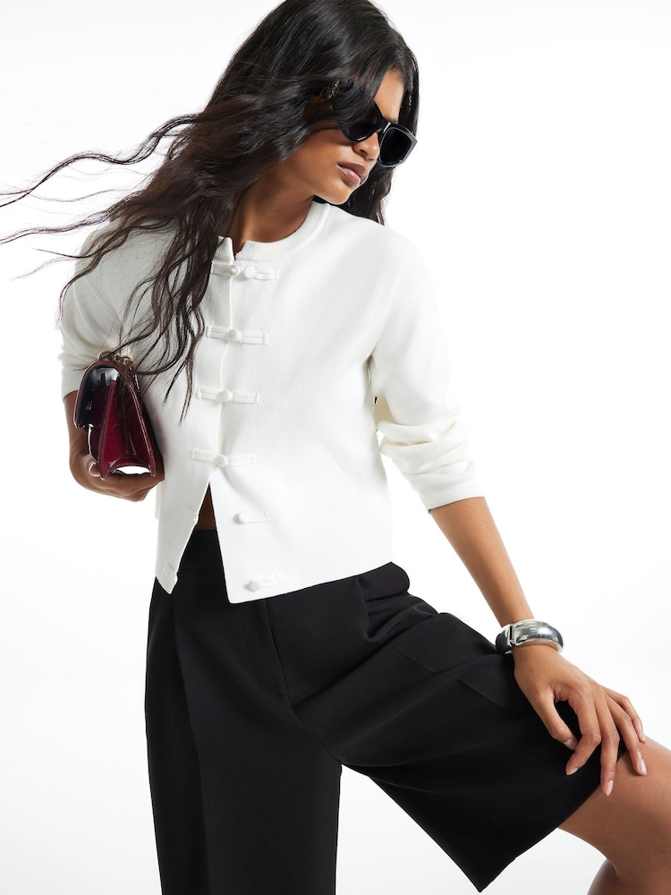 River Island Cream Chinoiserie Cardigan - Image 1 of 4 River Island Cream Chinoiserie Cardigan - Image 1 of 4