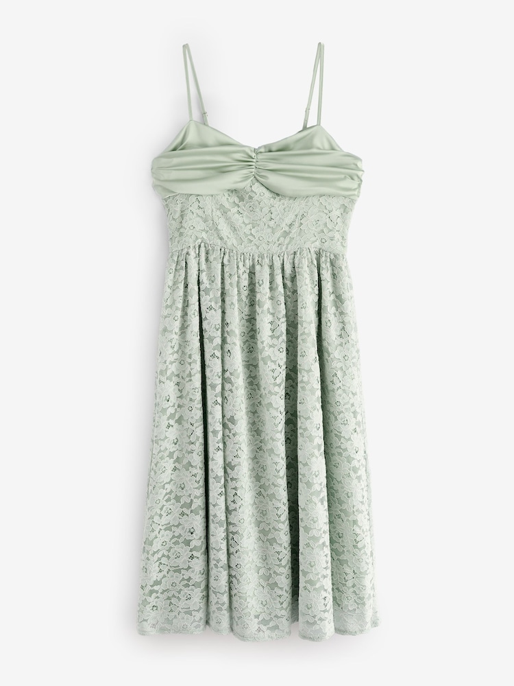 Club L London Green Gloriana | Powder Lace Sweetheart-Neck Midi Dress - Image 4 of 4 Club L London Green Gloriana | Powder Lace Sweetheart-Neck Midi Dress - Image 4 of 4