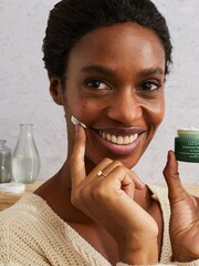 Liz Earle Superskin™ Moisturiser with Natural Neroli 50ml - Image 5 of 6