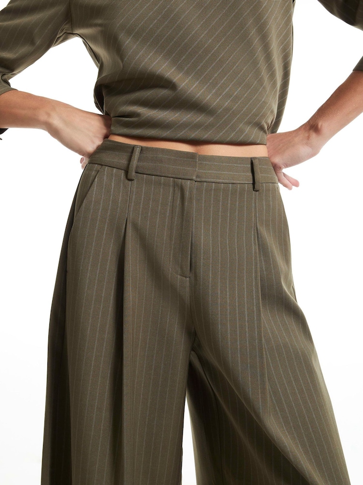 River Island Green Stripe Barrel Leg Trousers - Image 4 of 4 River Island Green Stripe Barrel Leg Trousers - Image 4 of 4