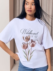 Lipsy White Wildheart Print Oversized T-Shirt - Image 1 of 5