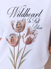 Lipsy White Wildheart Print Oversized T-Shirt - Image 3 of 5