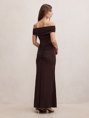Μακρύ φόρεμα Ania με σούρες και λαιμόκοψη Bardot, Forever New - Εικόνα 2 του 4