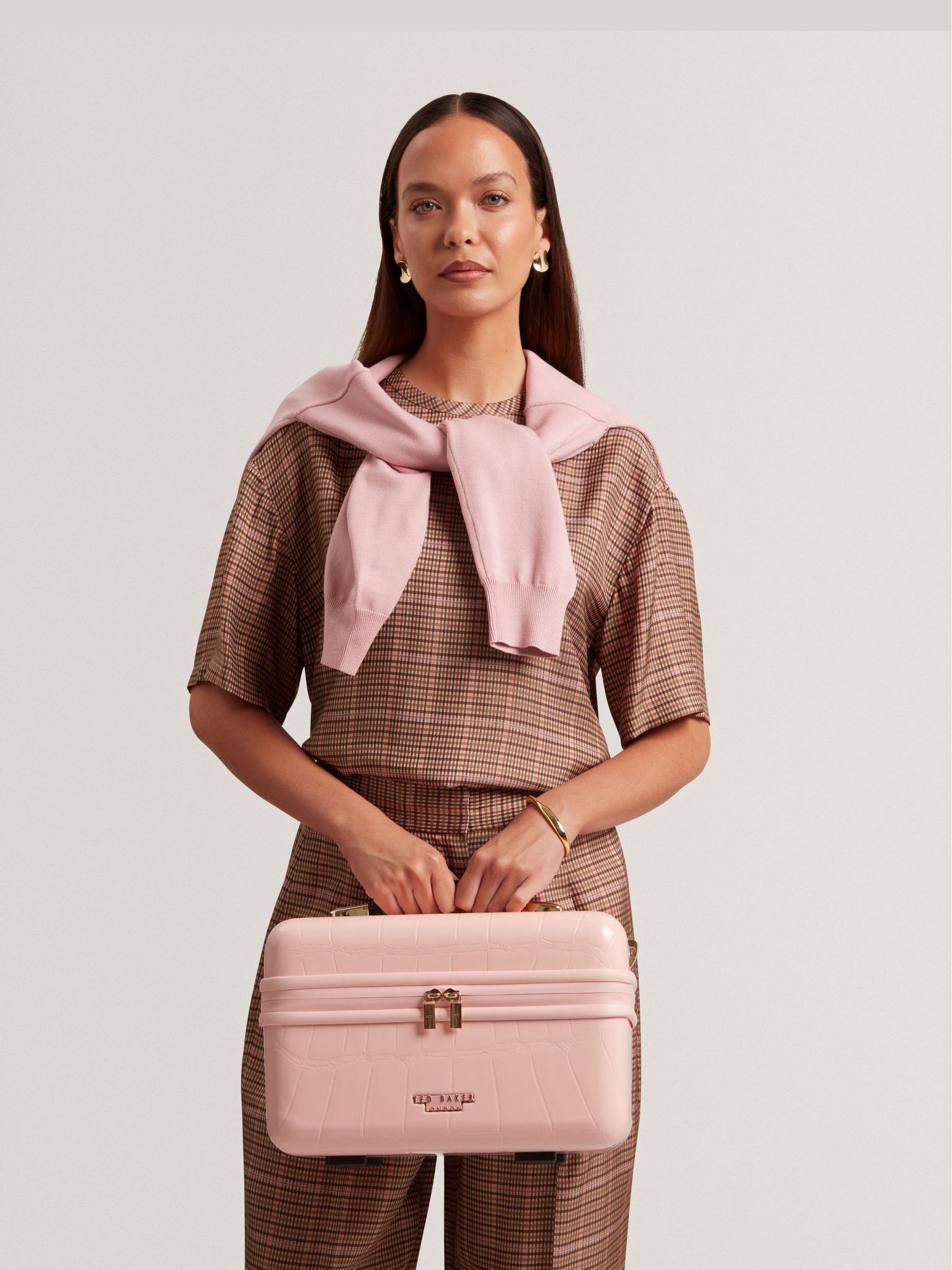 Satın al Pembe - Ted Baker Icon Croc Makyaj Çantası Next Turkey