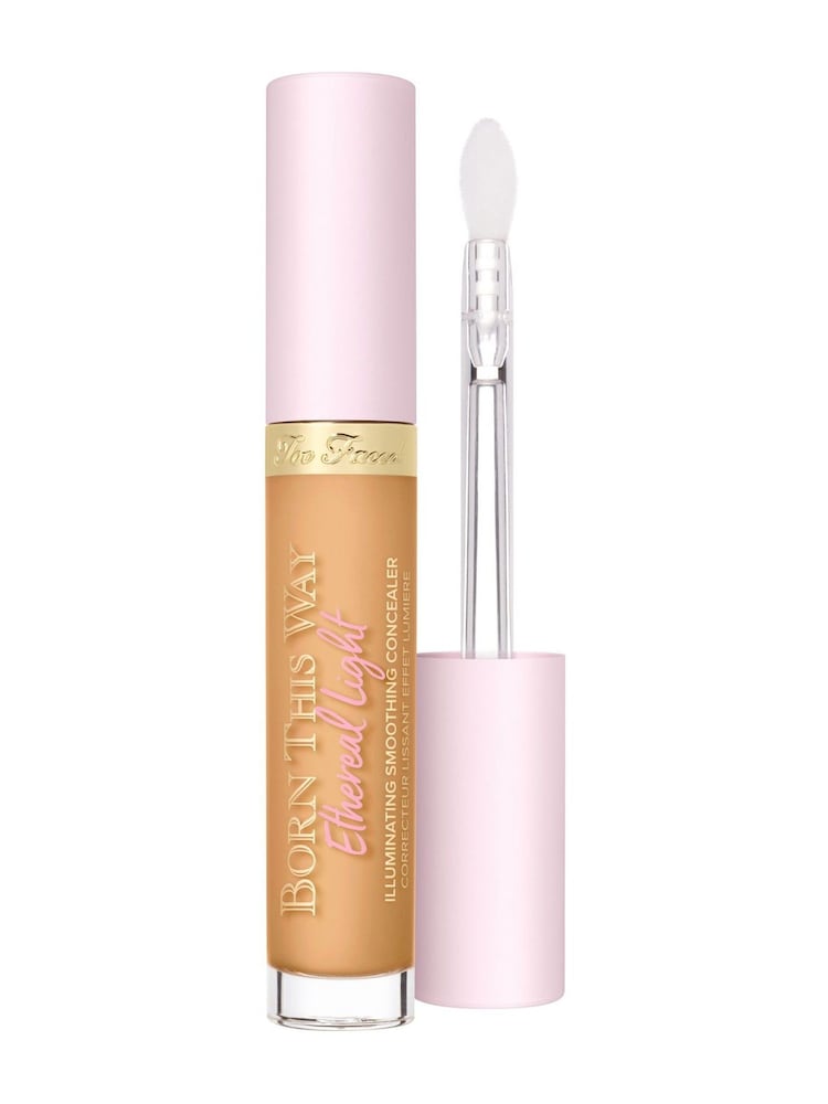 Too Faced Born This Way Ethereal Light Illuminating Smoothing Concealer 5ml - Image 1 of 3