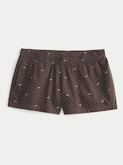 بني - شورت بيجامة بوكسر بقصّة قصيرة من Hollister - Image 1 of 1