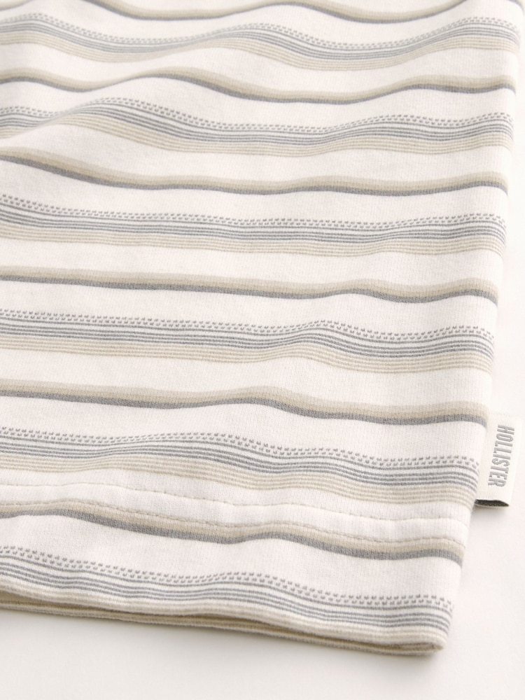 Hollister Stripe Boxy T-Shirt - صورة 6 من 6