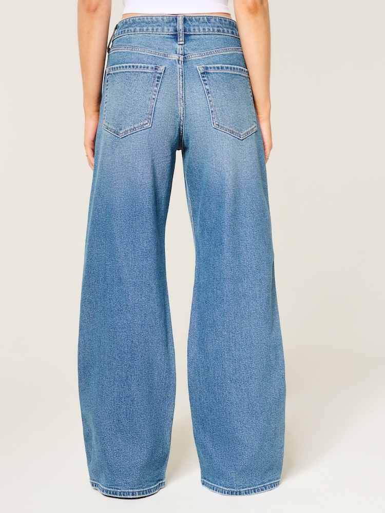 Hollister Blue High Rise Baggy Jeans - Image 2 of 4 Hollister Blue High Rise Baggy Jeans - Image 2 of 4
