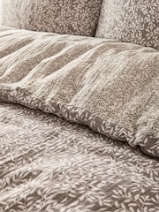 Yard Mole Perrie Leaf Muslin 100% Cotton Reversible Duvet Cover and Pillowcase Set - Image 4 of 5