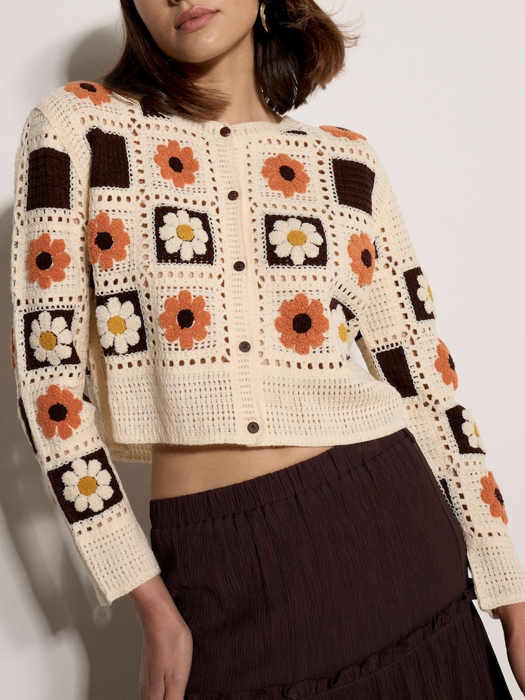 Apricot Natural Patchwork Daisy Crochet Cardigan - Image 4 of 4 Apricot Natural Patchwork Daisy Crochet Cardigan - Image 4 of 4