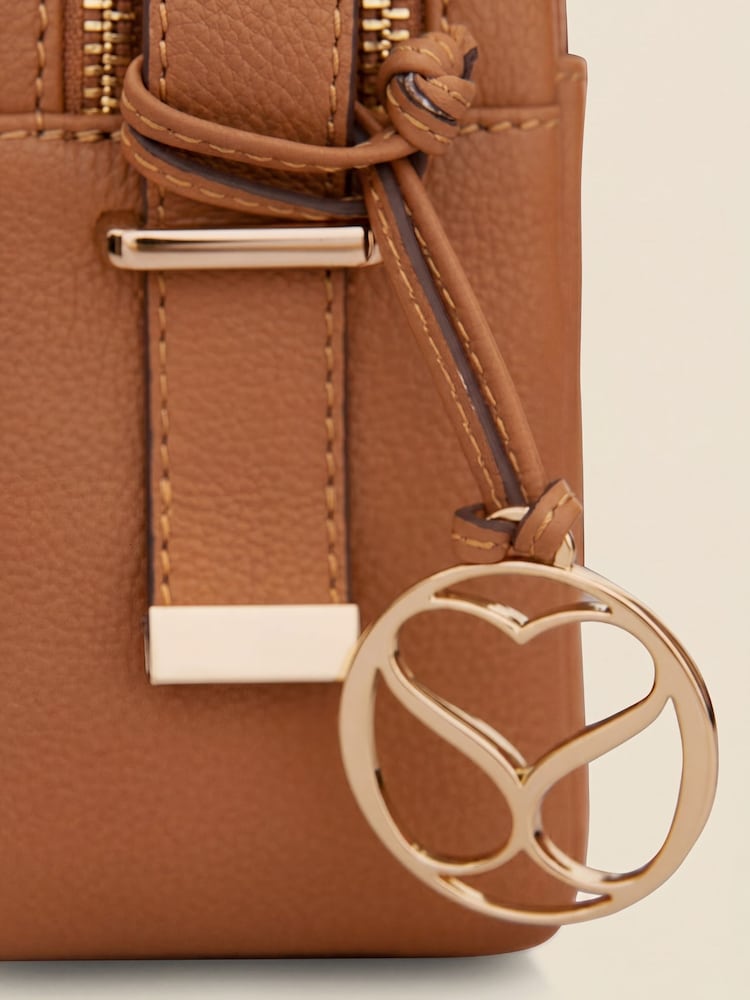 Sosandar Brown Leather Cross-Body Bag - Image 5 of 5