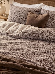 Yard Chocolate Perrie Leaf Muslin 100% Cotton Reversible Duvet Cover and Pillowcase Set - Image 5 of 5