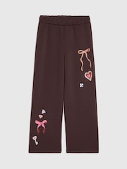 بني - بنطلون رياضي برجل واسعة تشكيلة Icon من River Island - Image 1 of 3