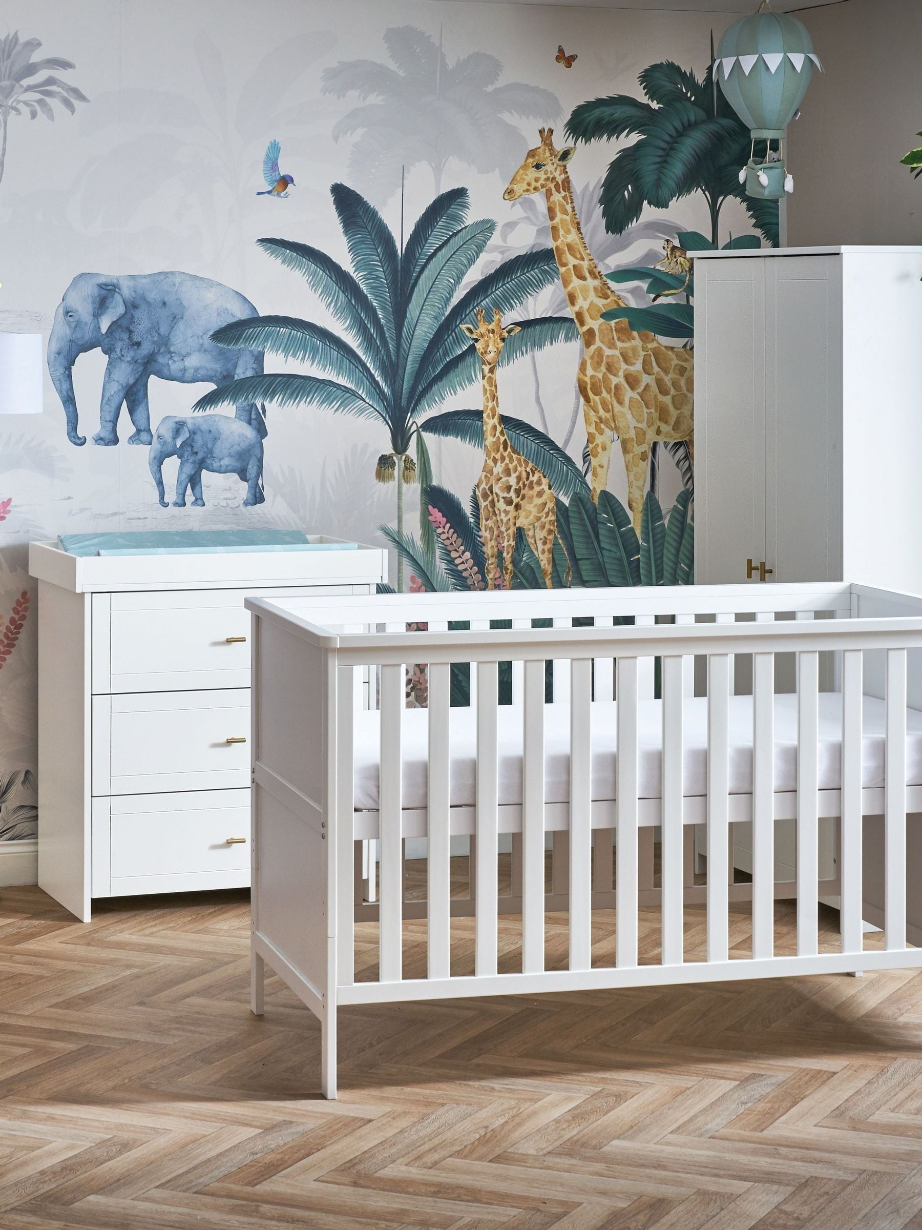 Obaby White Evie 3 Piece Room Set - Image 4