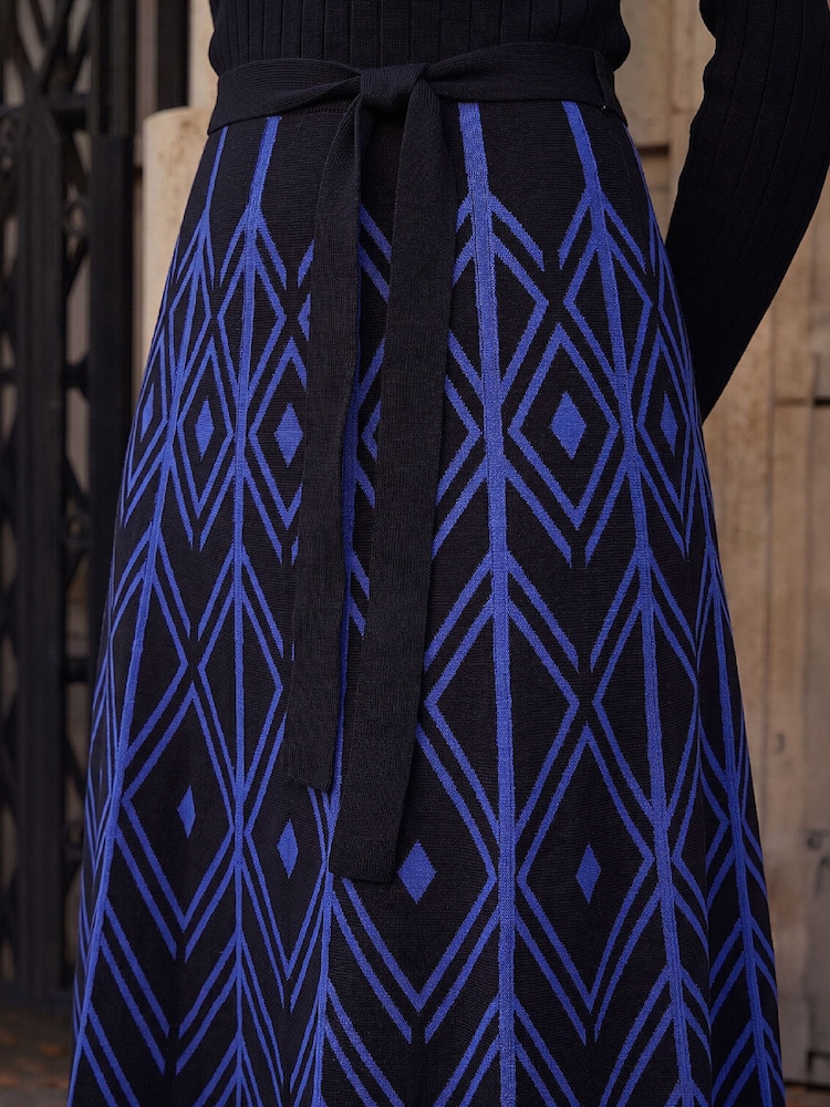 Roman Blue Chevron Belted Dress - Image 4 of 4