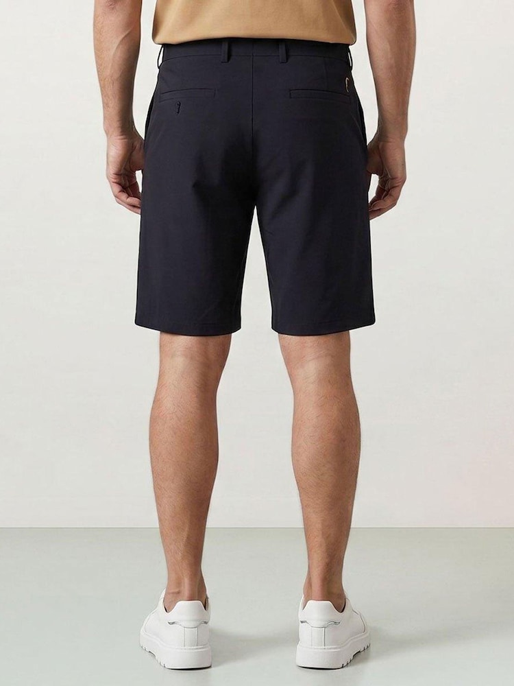 Czarny - Golfino Birdie Light Techno Stretch Flat Front Bermuda Golf Shorts - Obraz 2 z 7 Czarny - Golfino Birdie Light Techno Stretch Flat Front Bermuda Golf Shorts - Obraz 2 z 7