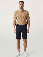 Czarny - Golfino Birdie Light Techno Stretch Flat Front Bermuda Golf Shorts - Obraz 3 z 7
