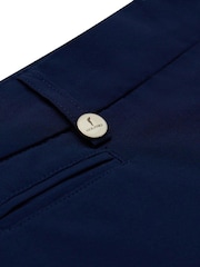 Granatowy - Golfino Birdie Light Techno Stretch Flat Front Bermuda Golf Shorts - Obraz 6 z 7