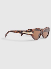 River Island Leopard Print Cat Eye Slim Sunglasses - Slika 3 od 5