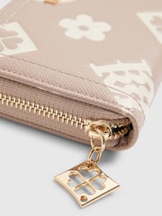 Porte-monnaie zippé River Island Monogram en relief - Image 4 sur 5