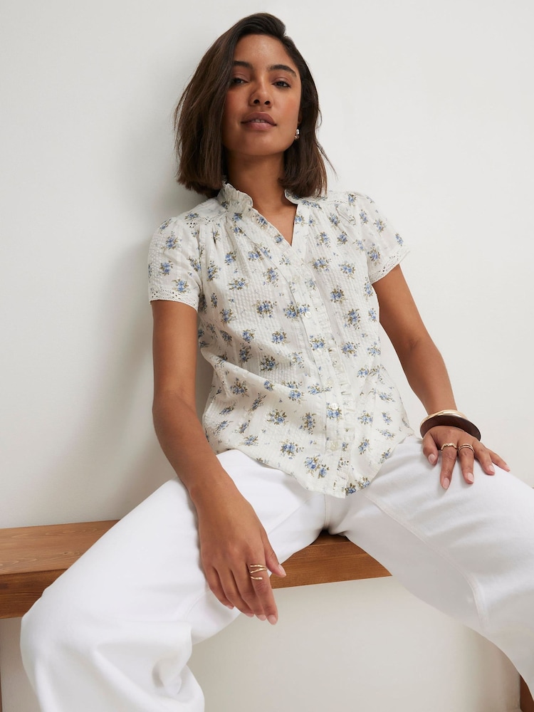 Cream na Floral - River Island Short Sleeve Button Front Blouse - Larawan 1 ng 4 Cream na Floral - River Island Short Sleeve Button Front Blouse - Larawan 1 ng 4