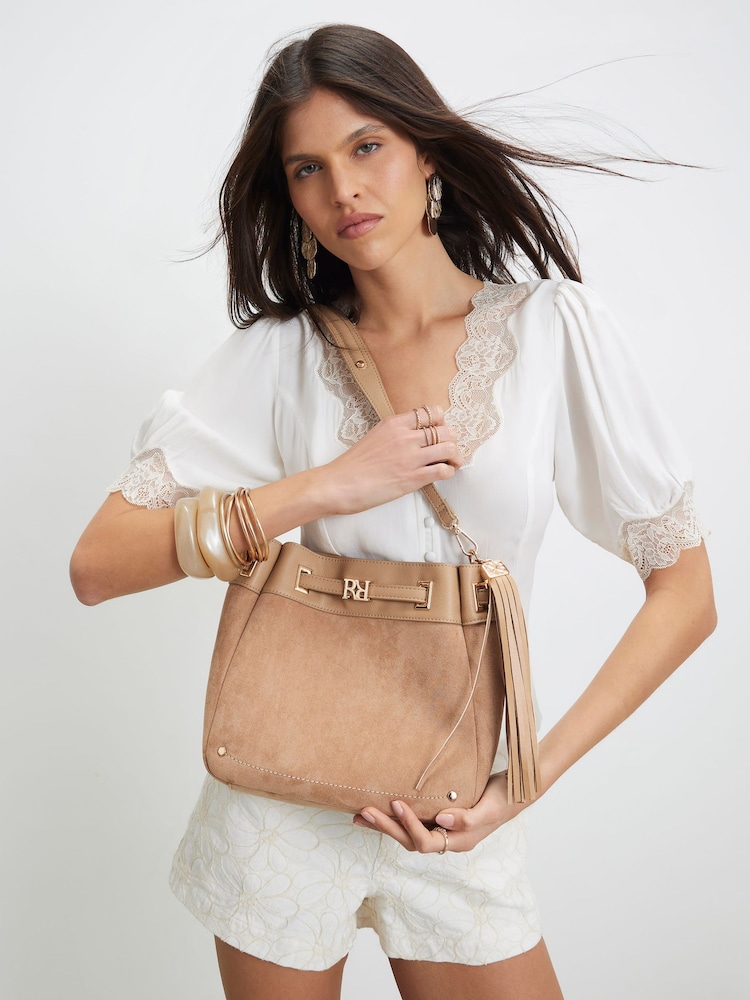 River Island Faux Suede Tassel Bucket Bag - Imagem 1 de 6