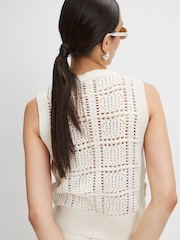 River Island Cream Sleeveless 3D Flower Crochet Waistcoat - Image 4 of 4