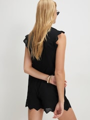 River Island Sleeveless Scallop Hem Button Front Playsuit - Εικόνα 4 από 4