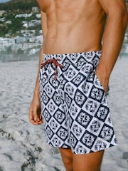 Chelsea Peers Blue Palm Patch Print Swim Shorts - Image 4 of 6
