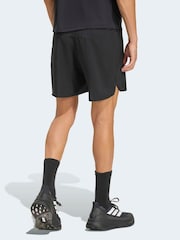 adidas Adi365 Running Essentials Şortları 5 düym - 7şəkildən 3 şəkil