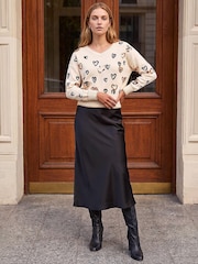 Roman White Scattered Heart V-Neck Knit Jumper - Image 3 of 4