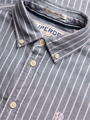 Superdry חולצת אוקספורד מכופתרת בגזרה צרה עם שרוול ארוך - תמונה 6 מתוך 6