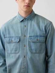 Gap Light Wash UltraSoft Denim Relaxed Utility Shirt - Image 4 of 5