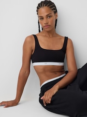 črna - Gap Softest Stretch Logo Bralette - Slika 3 iz 5