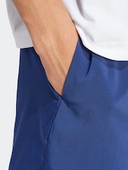 Calções cargo Chelsea adidas Essentials com pequeno logotipo - Imagem 5 de 6