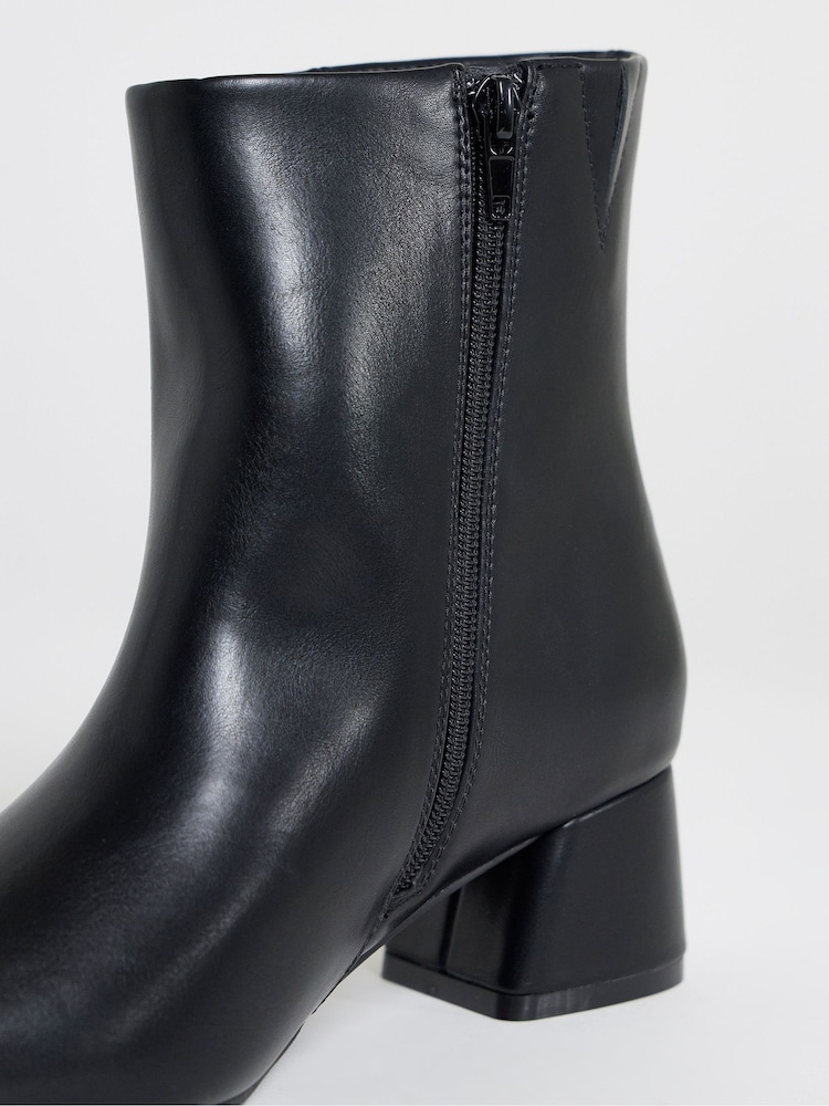 JD Williams Block Heel Ankle Boots - Slika 4 od 4