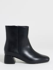 JD Williams Black Wide Fit Block Heel Ankle Boots - Image 2 of 4