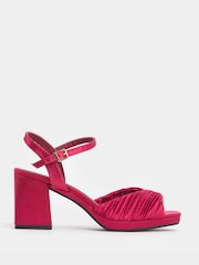 Zapatos de tacón de dos piezas plisados ​​de JD Williams - Imagen 2 de 4